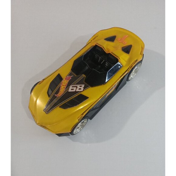 Hot Wheels Yellow Electronic Car 68 Black Silver Wheel - Light Up Sounds & Motor - Picture 15 of 16